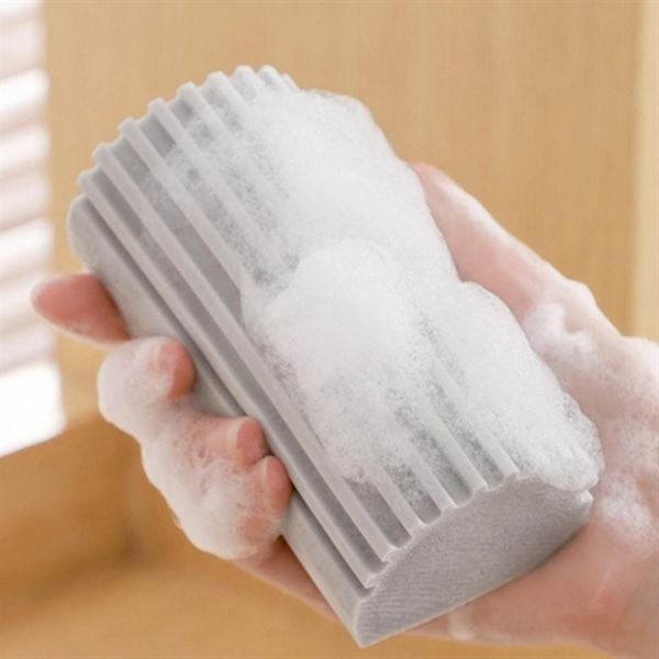 Miếng xốp lau bụi ẩm màu bạc Damp Duster