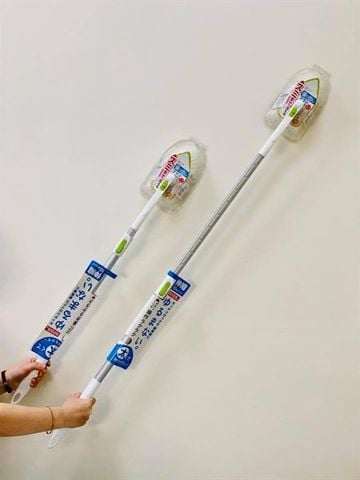 Bàn chải nhà tắm Nhật có thể điều chỉnh độ dài