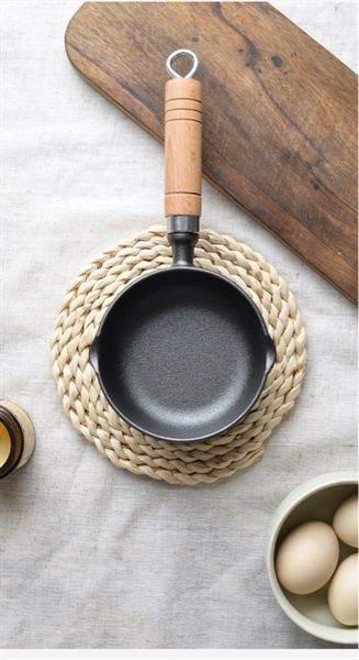 Quánh gang tay cầm