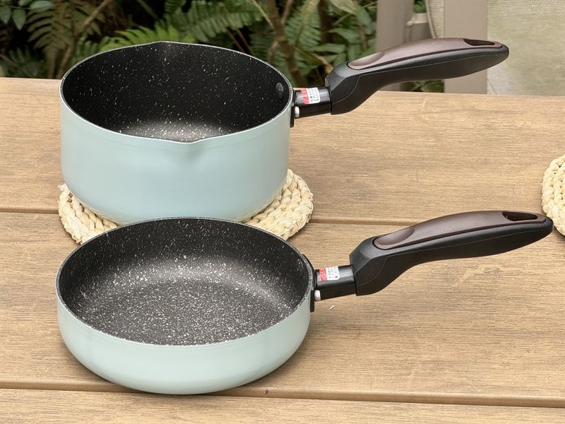 Chảo, quánh chống dính dòng mini Grinday Kakusee Nhật Bản 16cm