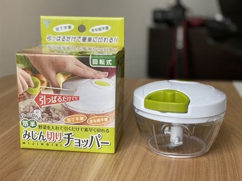 Dụng cụ xay thực phẩm mini của nhật