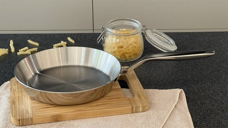 Chảo Inox nguyên khối đúc 3 lớp Kaiyo nông lòng