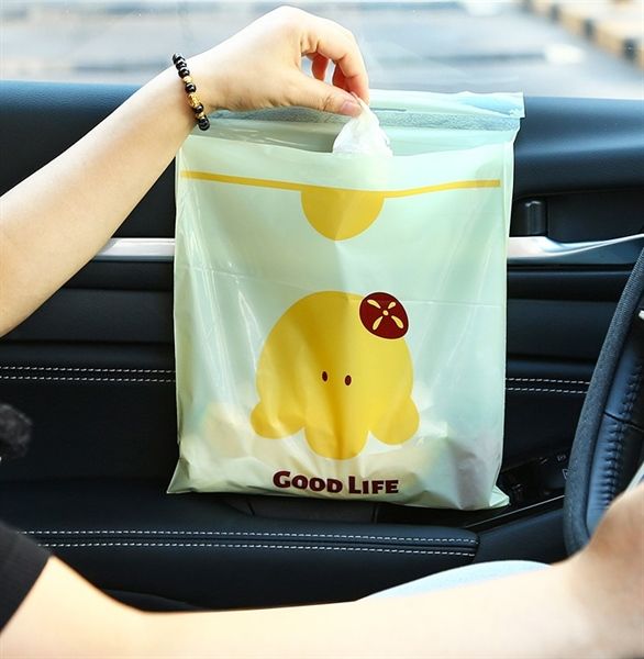 Túi rác dán dùng cho xe hơi văn phòng 24.5x 31.5cm (15 túi/ set)