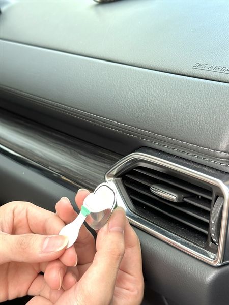 Nước hoa oto cài cửa gió DEOX CAR