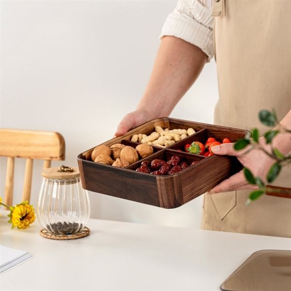 Khay mứt gỗ óc chó có nắp kính mẫu mới