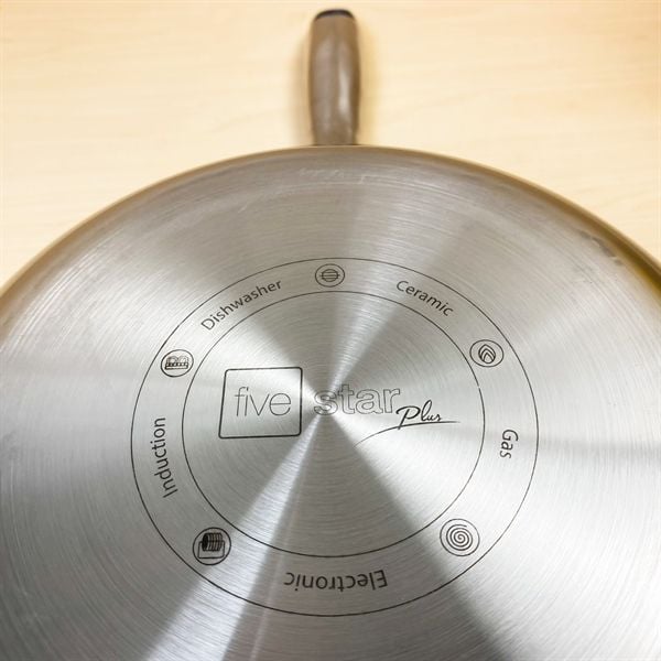 Chảo sâu lòng FIVE STAR Black CUBE