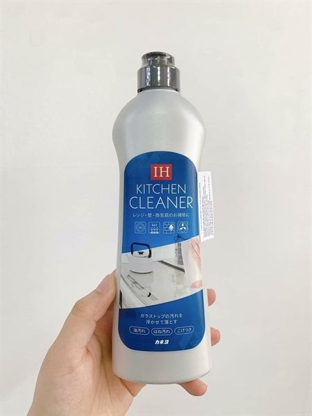 Nước tẩy rửa bếp từ, nhà bếp Kaneyo 400ml