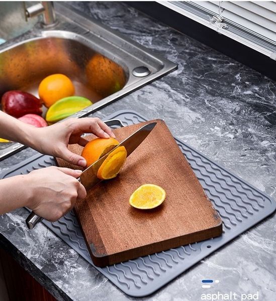 Tấm úp chén đĩa ly dụng cụ nhà bếp ráo nước đa năng