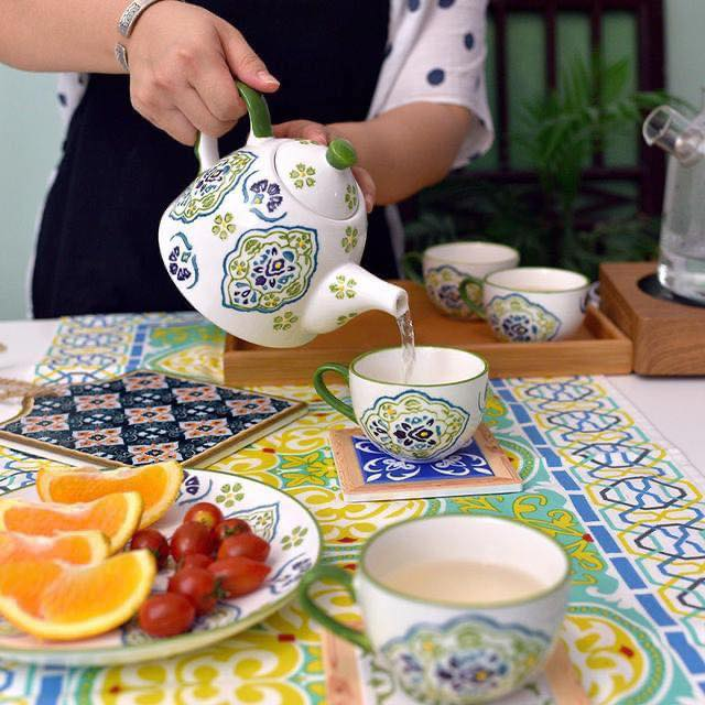 Bộ ấm sứ hoa xanh