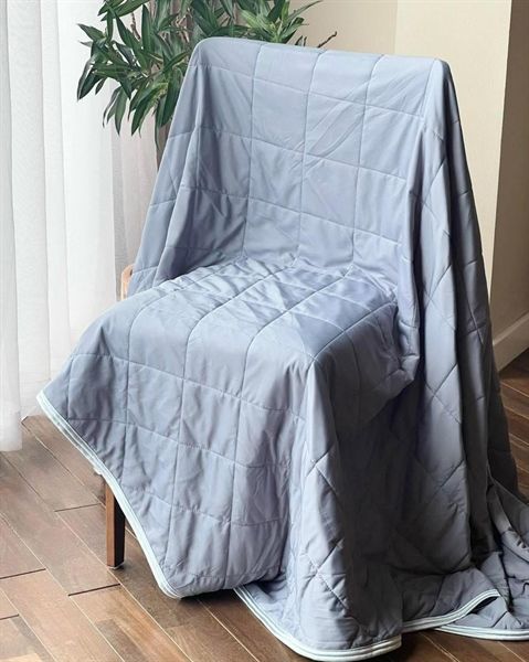 Chăn lạnh Ice-Cool Kaiyo Nhật bản 2m x 2.2m - MÀU XANH NAVY