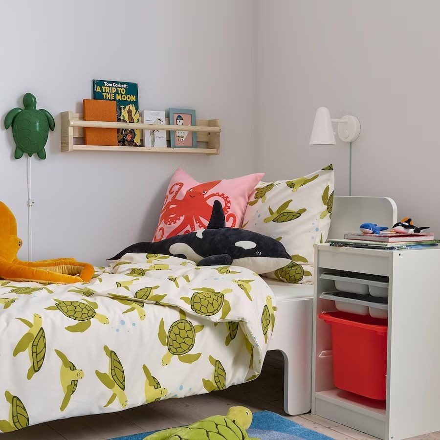 Thú Nhồi Bông IKEA CÁ VOI BLAVINGAD