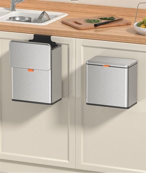 Thùng rác inox TREO TỦ TOBIN có lõi bên trong có miếng dán