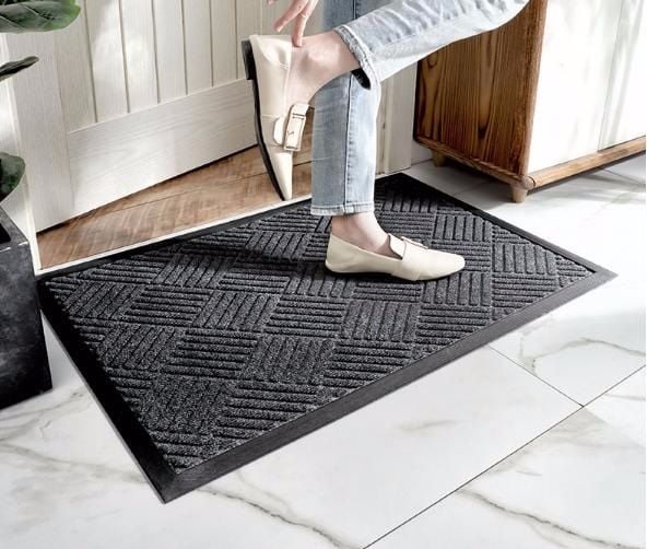 Thảm cọ giầy dép để cửa ra vào