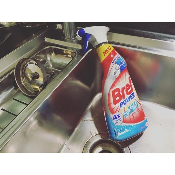 Chai xịt tẩy rửa đa năng Bref Power Kalk 750ml