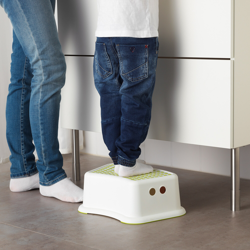 Ghế chống trượt nhà tắm IKEA