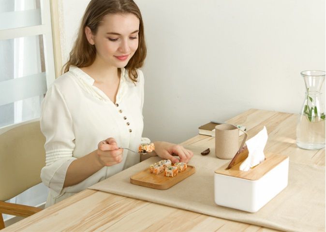 Hộp đựng giấy ăn TOKIK