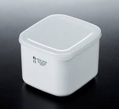 Hộp nhựa đựng thực phẩm White Pack