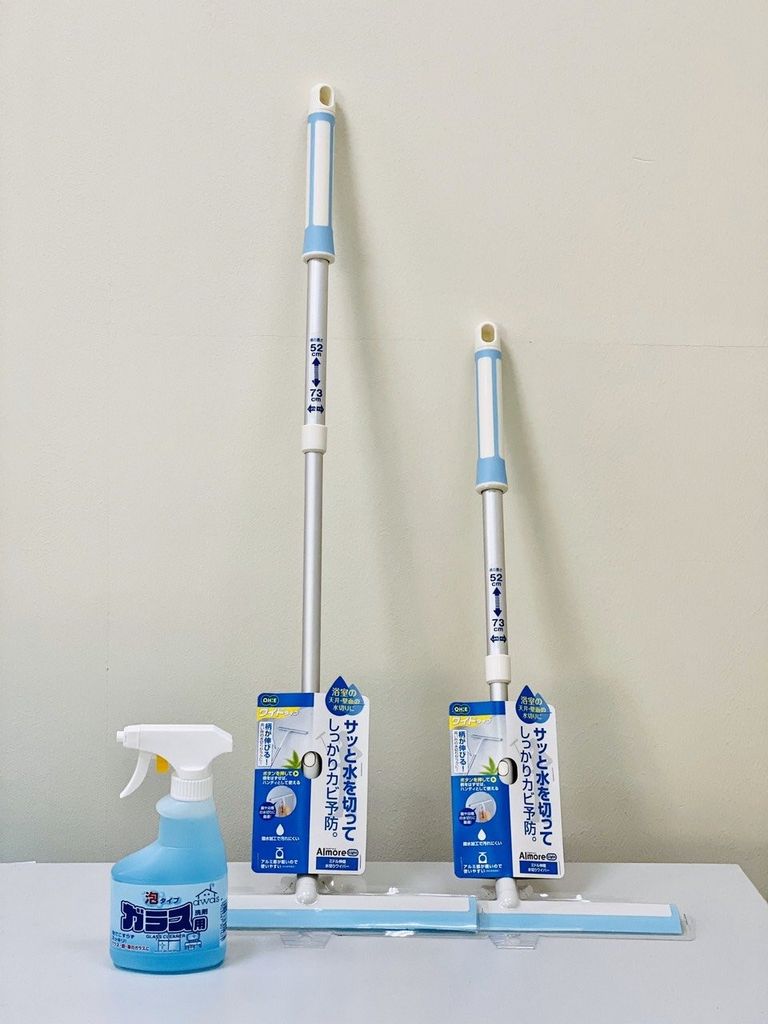 Dụng cụ lau kính cán dài Nhật