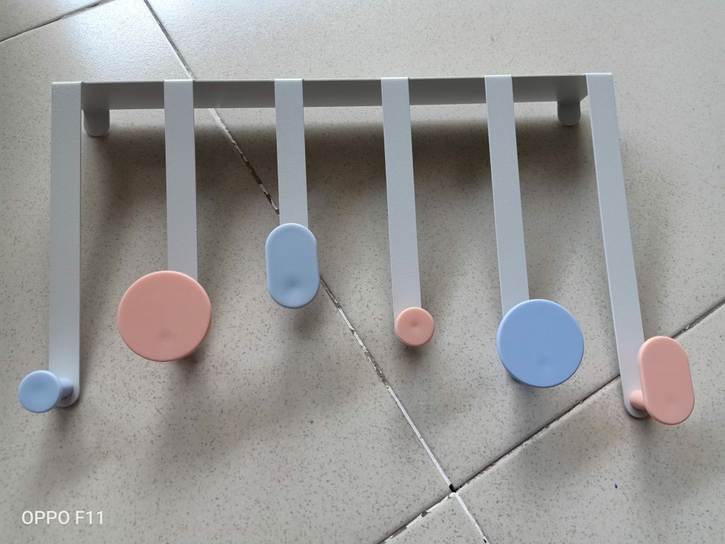 Móc quần áo treo cửa tiện lợi