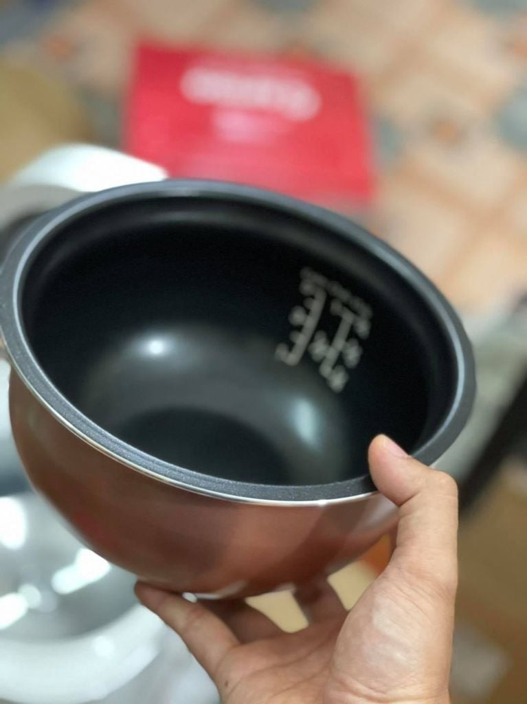 Nồi cơm điện điện tử Rapido 1.2l