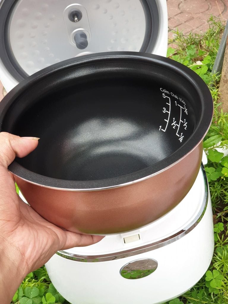 Nồi cơm điện điện tử Rapido 1.2l