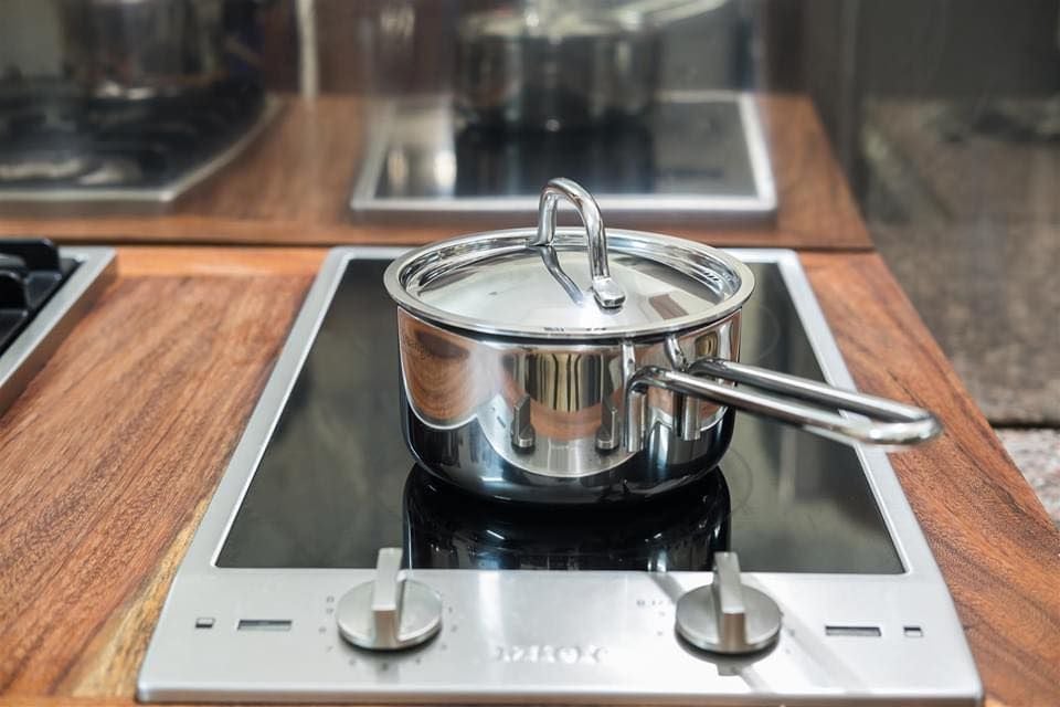 Nồi quánh Mangos có nắp dùng bếp từ, ga, hồng ngoại 14cm