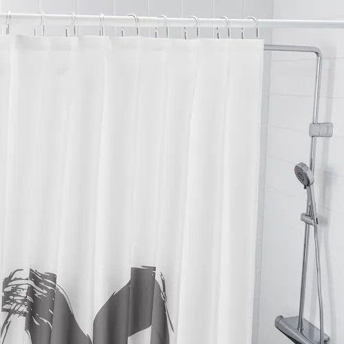 Một lần nữa, rèm tắm chống thấm IKEA BASTSJON lại chứng tỏ sự ưu việt của nó với sự kết hợp hoàn hảo giữa tính thẩm mỹ và công dụng. Không còn sợ lộn xộn hay bề mặt nhà tắm trơn trượt, hãy nhanh chóng đến và sắm cho mình sản phẩm này để cảm nhận sự tiện ích mà nó mang lại.