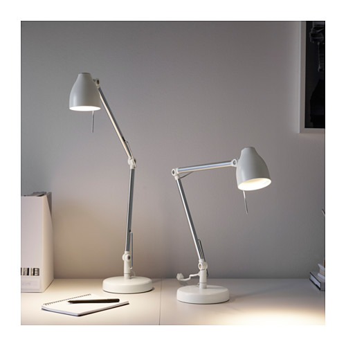 Đèn bàn IKEA TRAL kèm bóng GU10 400lm