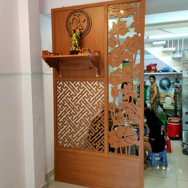 Vách ngăn bàn thờ treo VTT09 
