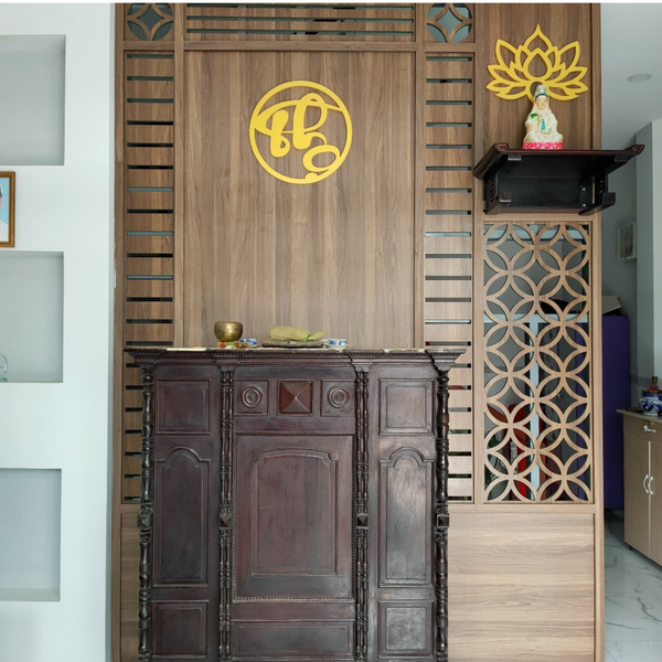  Vách ngăn bàn thờ treo VTT13 