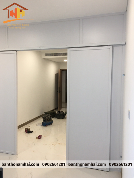  Vách cửa lùa bằng nhựa CL24 