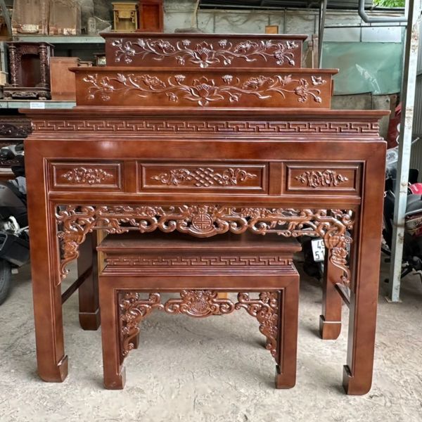  Bàn thờ 3 tầng gỗ sồi hoa văn mẫu chiện GS10 