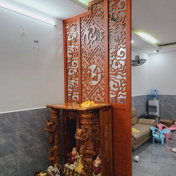 Vách ngăn bàn thờ ông địa VOD03 