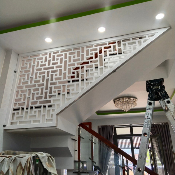  Vách cnc chiếu nghỉ cầu thang đẹp CN04 