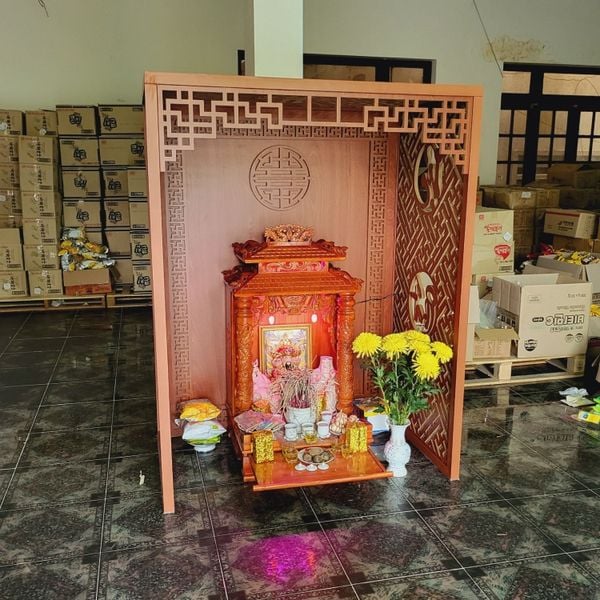  Phòng thờ ông địa VOD41 