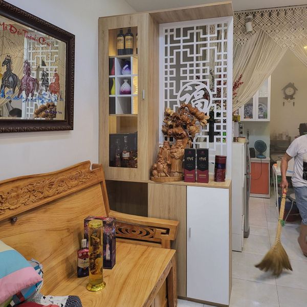  Tủ kệ trang trí phòng khách TK11 