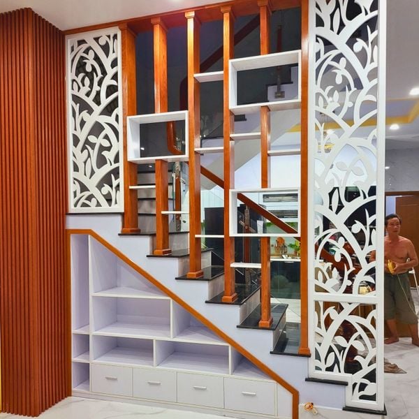 Lam gỗ - vách ngăn phòng khách