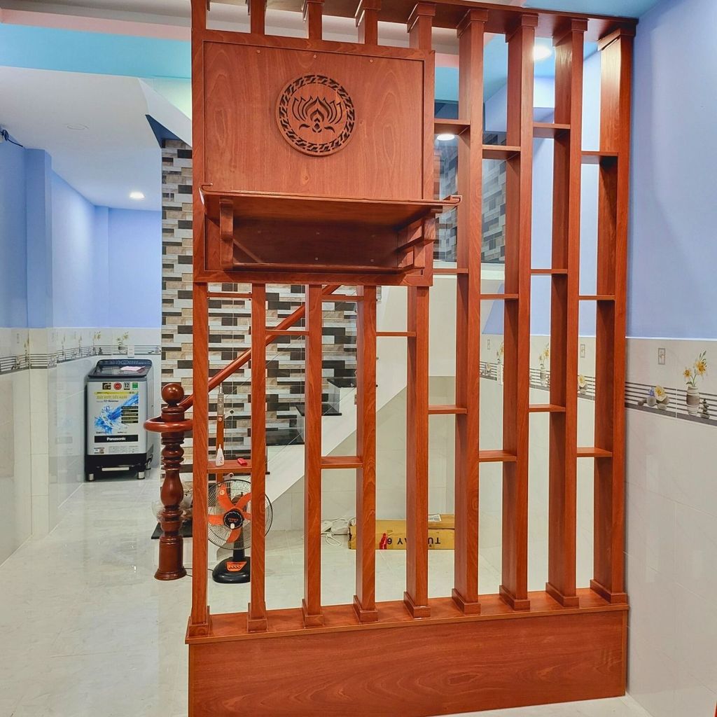 Vách ngăn phòng khách LG93
