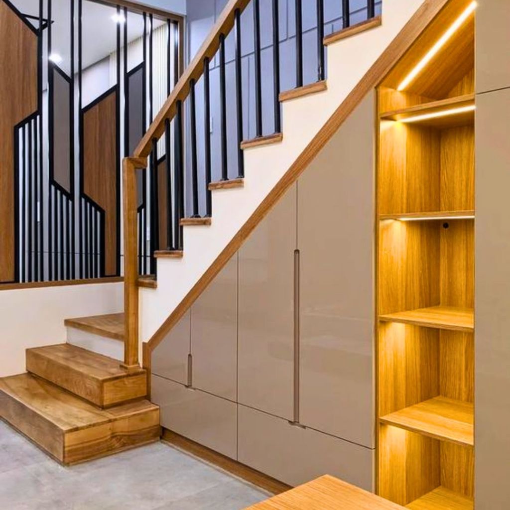 Kệ gầm cầu thang KCT21