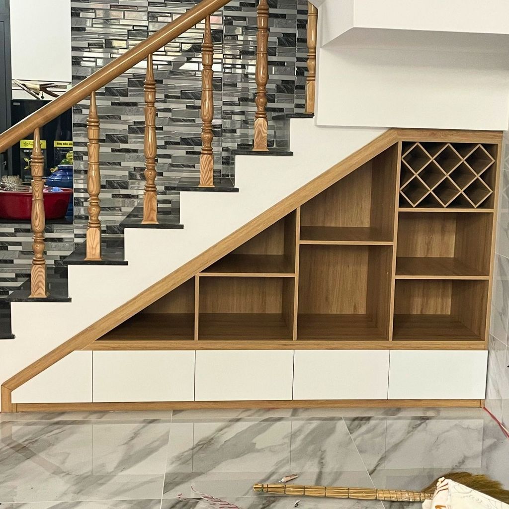 Kệ tủ gầm cầu thang KCT05