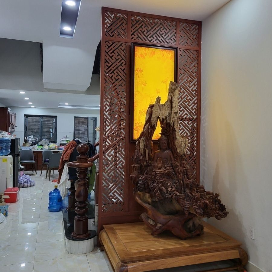 Vách phòng thờ hoa văn chữ vạn PT06
