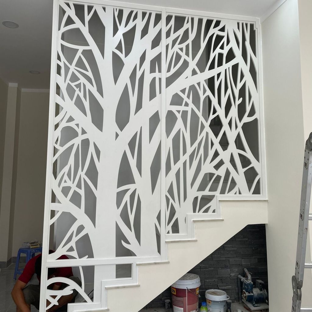 Vách ngăn cầu thang bằng gỗ CT09