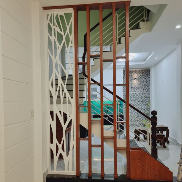  Vách ngăn cầu thang phòng khách CT13 