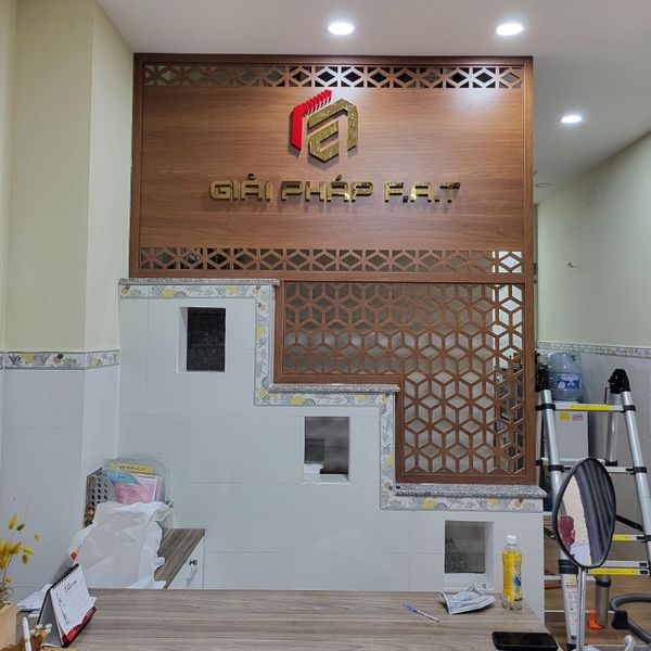  Vách ngăn cầu thang đẹp hiện đại CT22 