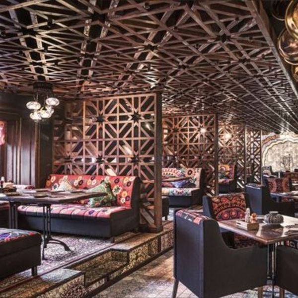  Vách ngăn nhà hàng giá tốt VNH20 