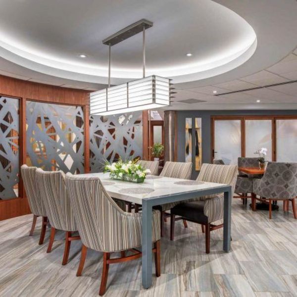  Vách ngăn trong nhà hàng VNH04 