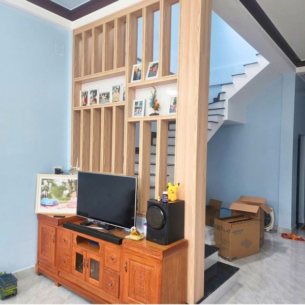  Vách ngăn phòng khách và bếp PK133 