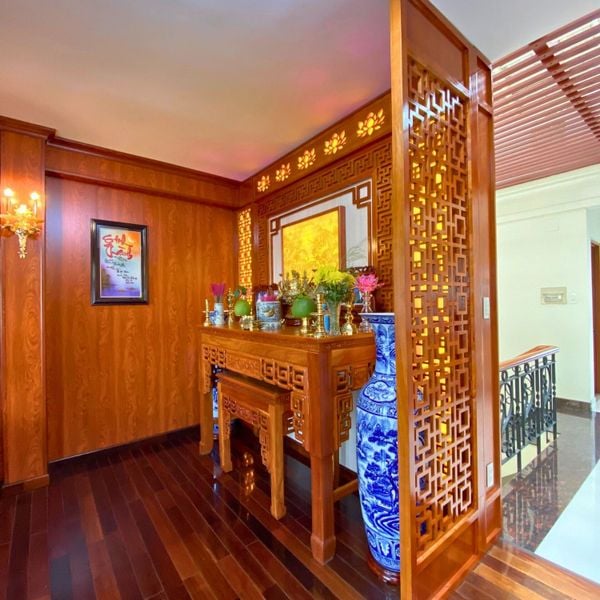  CNC Vách ngăn phòng thờ PT173 