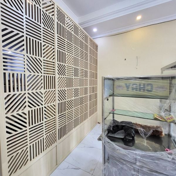 Vách ngăn phòng khách và bếp