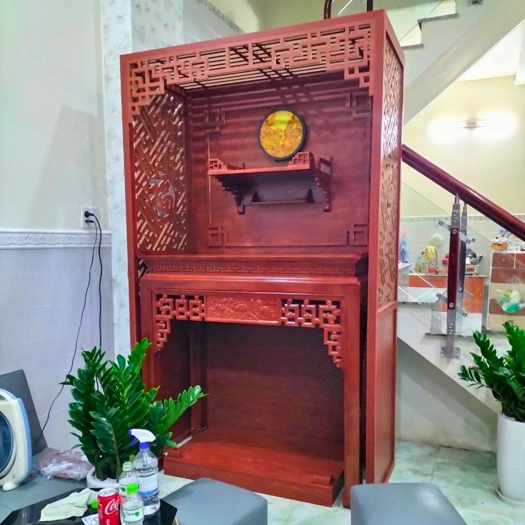 Vách ngăn phòng thờ đẹp PT145